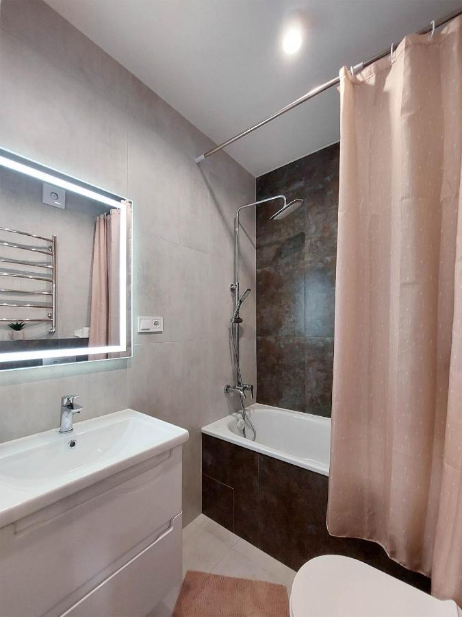 Новобудова Червоної Калини 56А Сихів, Авалон,Висотка Lviv Exterior photo